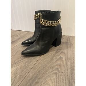 Steve Madden Boots Sz 7 Perlina Ankle Black Leather Gold Tone Chain Pointy Toe